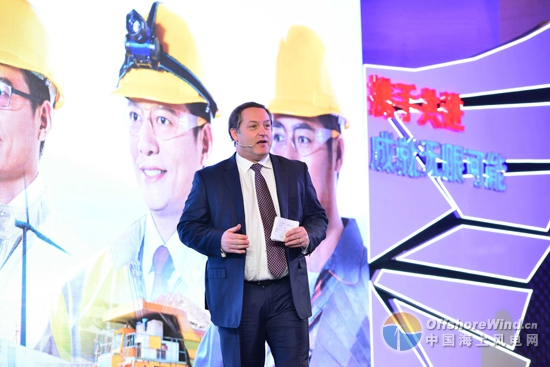 3、壳牌工业润滑油全球营销总经理STEVE REINDL致辞